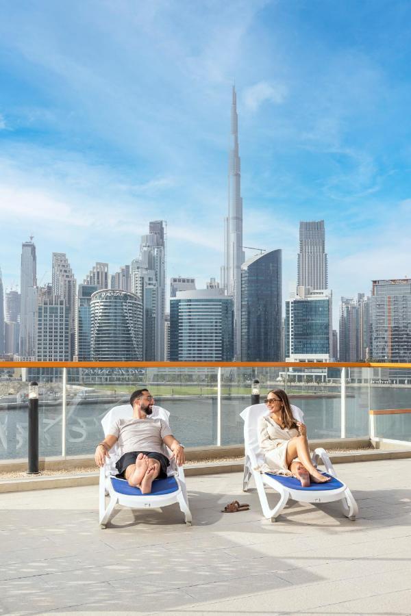 Unlock Waters Edge Apartman Dubaj Kültér fotó