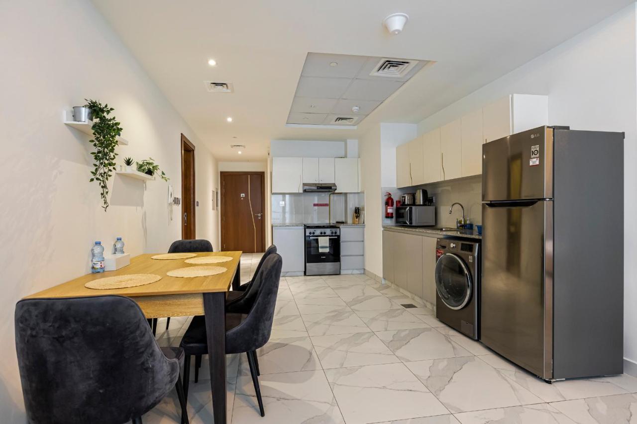 Unlock Waters Edge Apartman Dubaj Kültér fotó